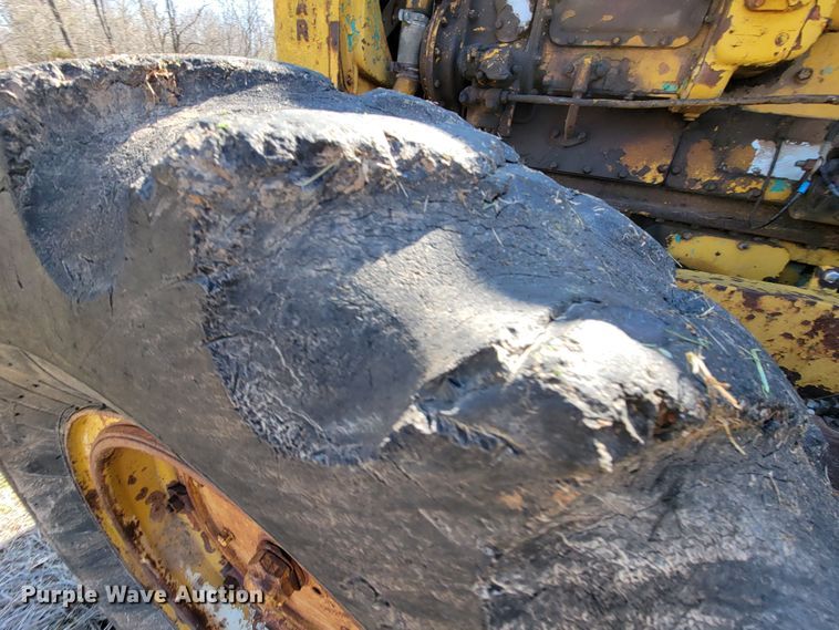 image for item HG9498 1955 Caterpillar 12  rigid frame motor grader