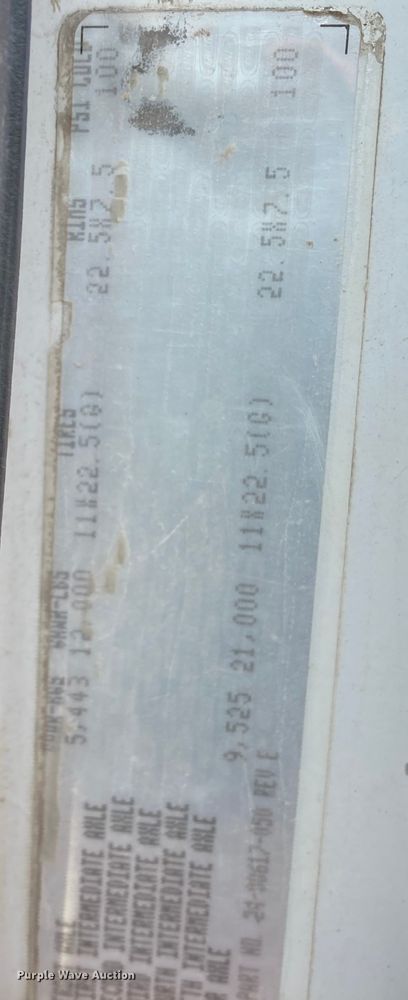 image for item HN9825 2000 Freightliner FL70  utility / service truck