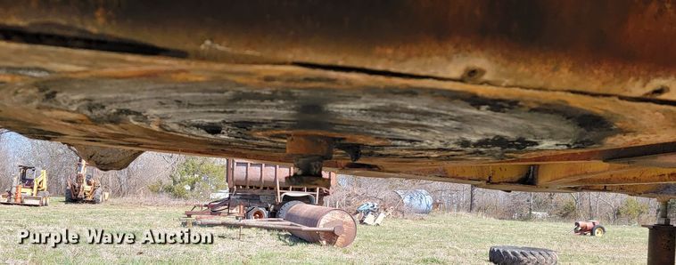 image for item HP9697 1953 Fruehauf  bottom dump trailer