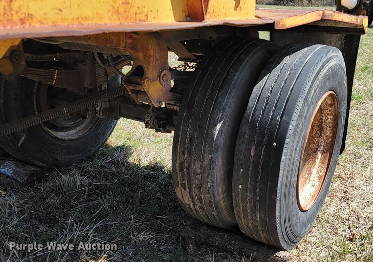 image for item HP9697 1953 Fruehauf  bottom dump trailer