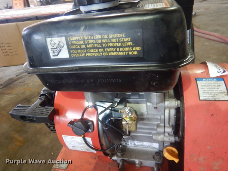 image for item HU9469 Plate compactor