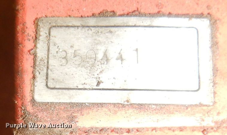 image for item HU9469 Plate compactor