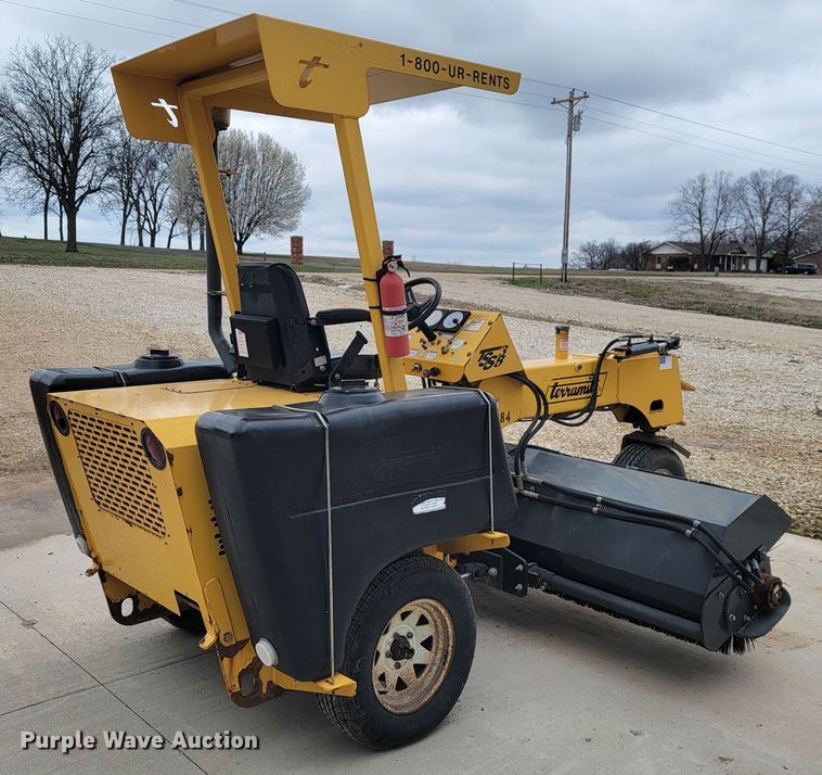 image for item II9001 2004 Terramite TSS38  broom