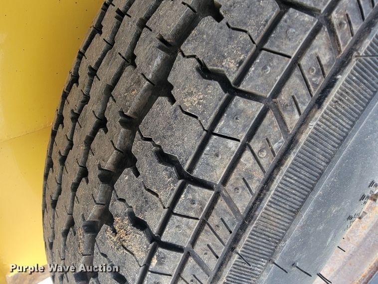 image for item II9001 2004 Terramite TSS38  broom