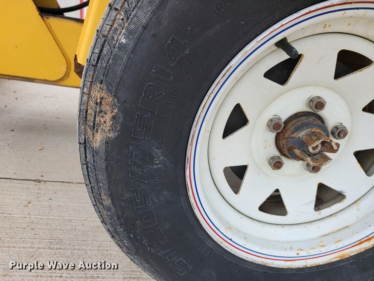 image for item II9001 2004 Terramite TSS38  broom