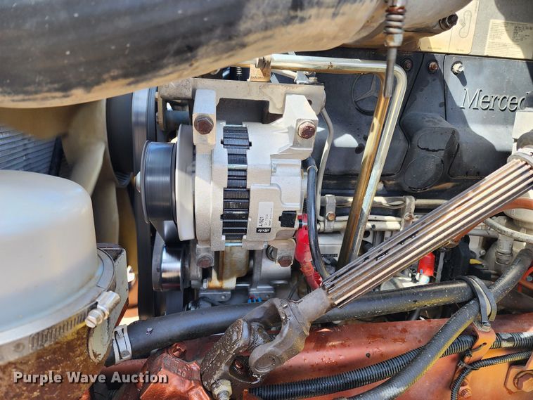 image for item IL9098 2005 Sterling L9500  dump truck