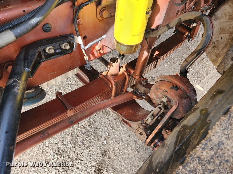 image for item IL9098 2005 Sterling L9500  dump truck