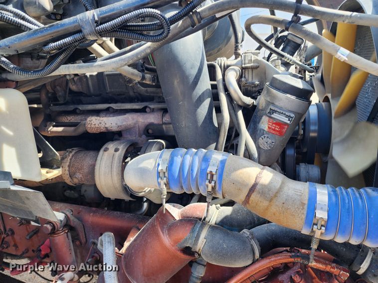 image for item IL9098 2005 Sterling L9500  dump truck