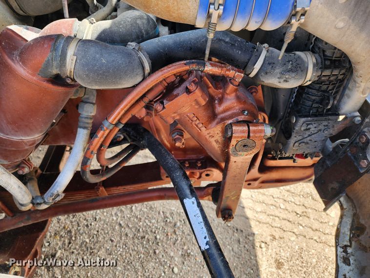 image for item IL9098 2005 Sterling L9500  dump truck