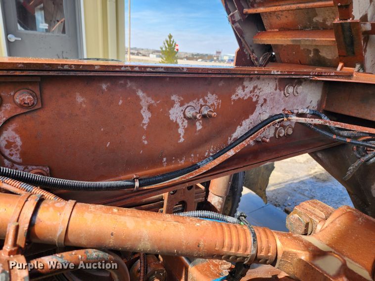 image for item IL9098 2005 Sterling L9500  dump truck