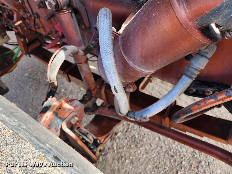 image for item IL9098 2005 Sterling L9500  dump truck