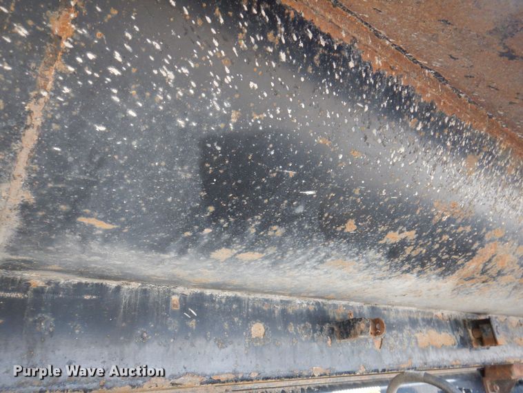 image for item IO9455 2014 Mack Granite  dump truck