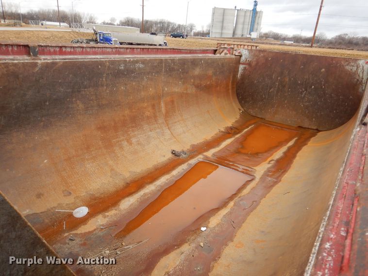 image for item IO9455 2014 Mack Granite  dump truck