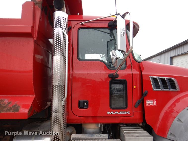 image for item IO9455 2014 Mack Granite  dump truck