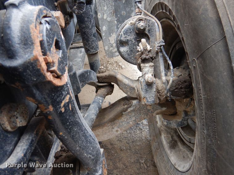 image for item IO9455 2014 Mack Granite  dump truck