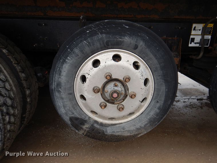 image for item IO9455 2014 Mack Granite  dump truck