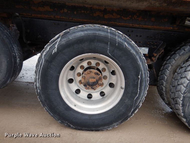 image for item IO9455 2014 Mack Granite  dump truck