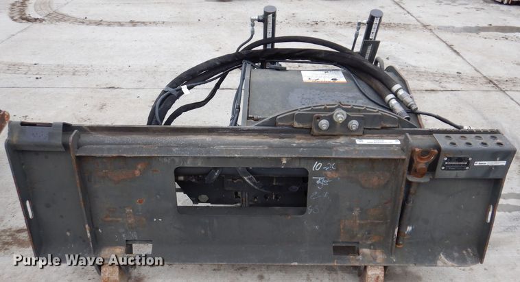 image for item IO9498 2017 Bobcat 24PLA  skid steer cold planer