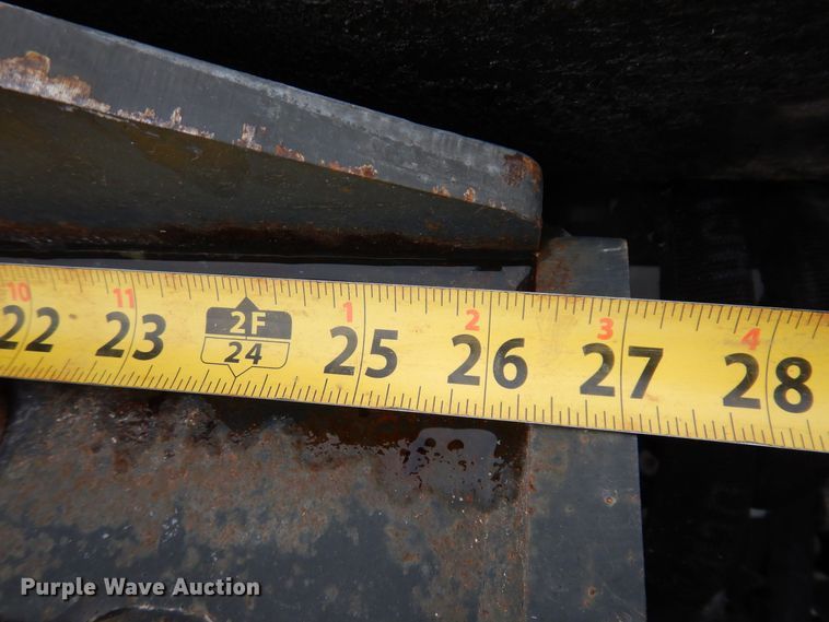 image for item IO9498 2017 Bobcat 24PLA  skid steer cold planer