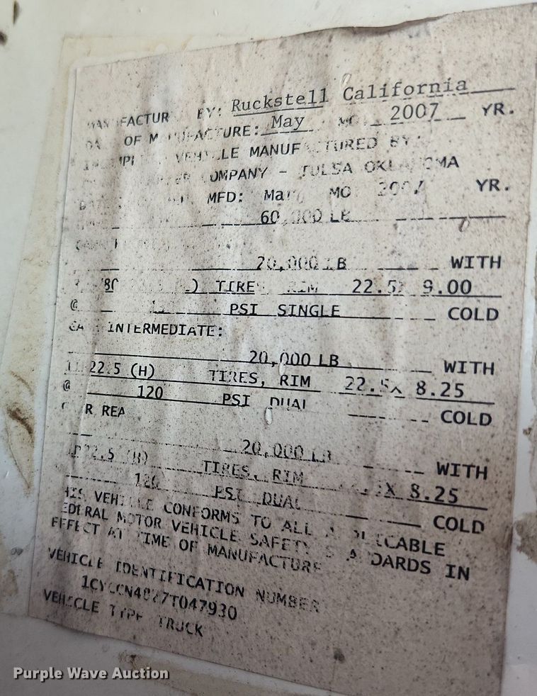 image for item JB9565 2007 Crane Carrier Low Entry  dump truck