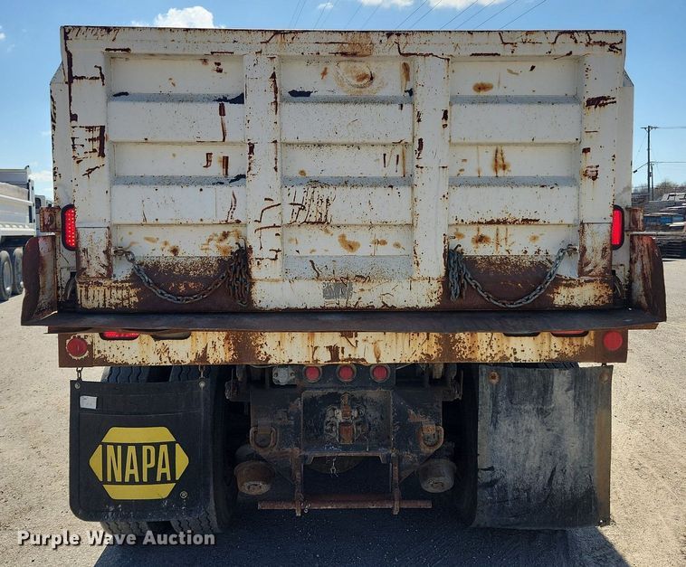 image for item JB9566 2007 Crane Carrier Low Entry  dump truck