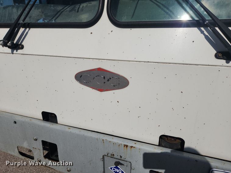 image for item JB9566 2007 Crane Carrier Low Entry  dump truck