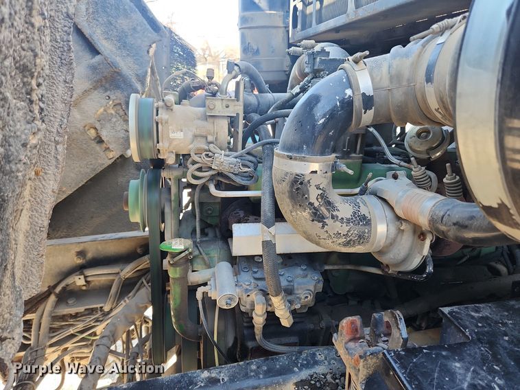 image for item JB9566 2007 Crane Carrier Low Entry  dump truck