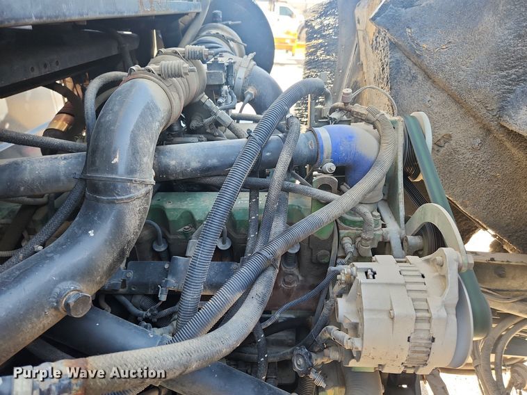 image for item JB9566 2007 Crane Carrier Low Entry  dump truck