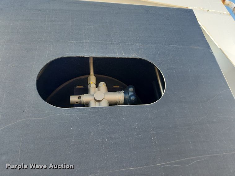 image for item JB9566 2007 Crane Carrier Low Entry  dump truck