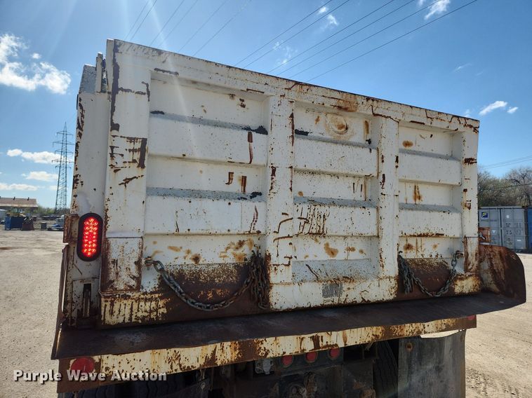 image for item JB9566 2007 Crane Carrier Low Entry  dump truck