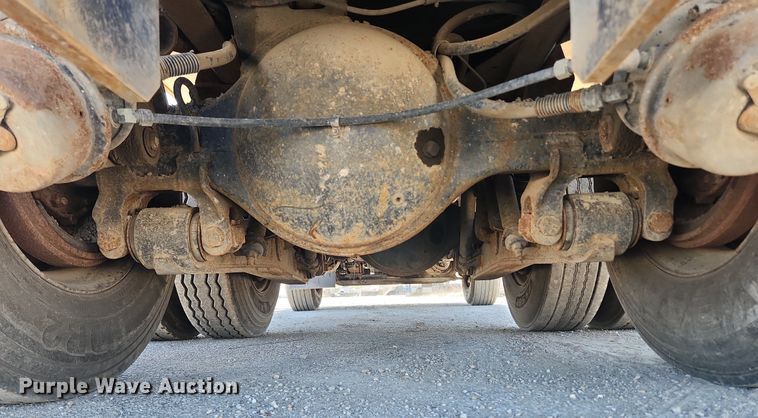 image for item JB9566 2007 Crane Carrier Low Entry  dump truck