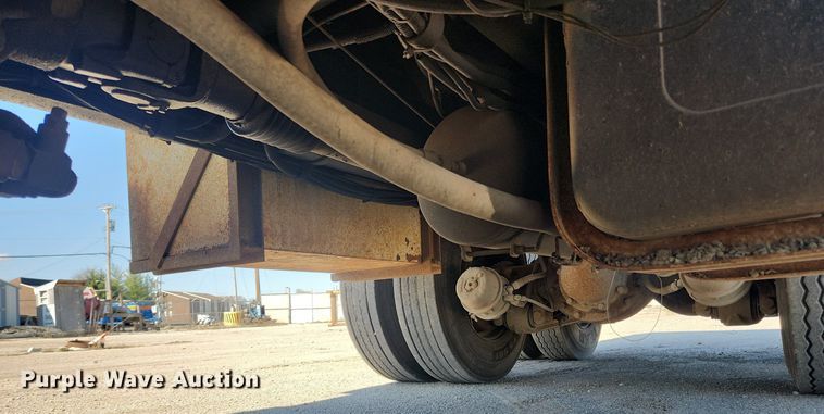 image for item JB9566 2007 Crane Carrier Low Entry  dump truck