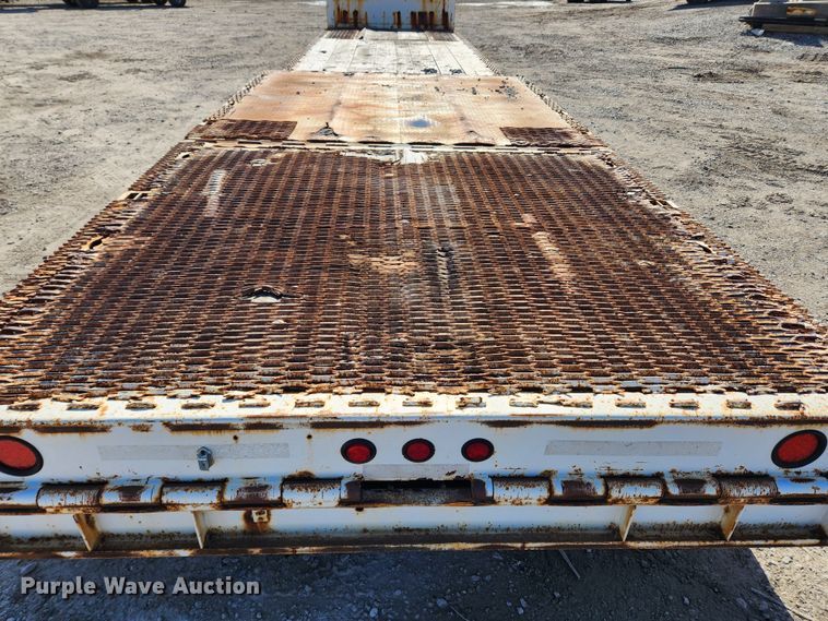 image for item JB9609 2000 Trail King TK70HT-482  drop deck equipment trailer