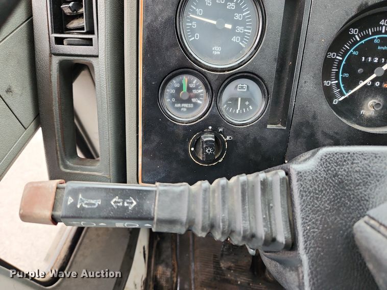 image for item JB9700 1987 Ford CF7000  seal coat truck