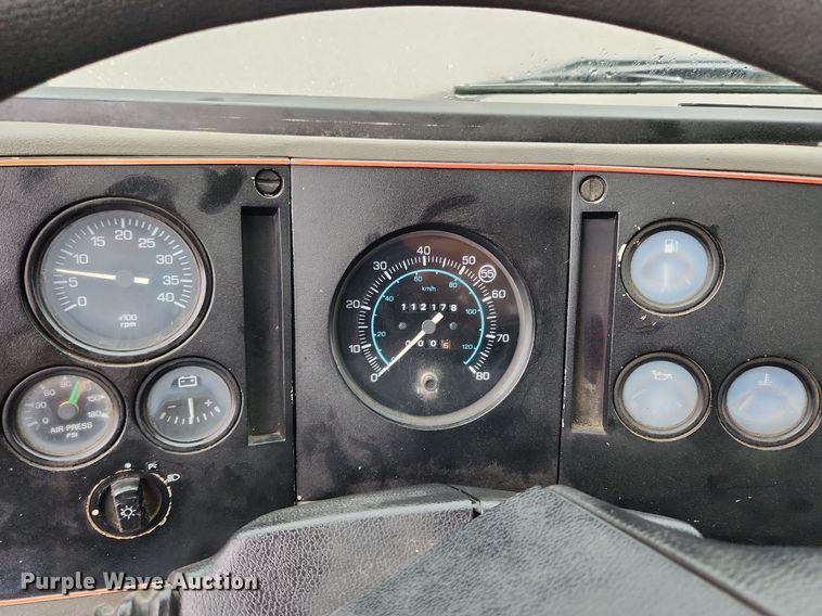 image for item JB9700 1987 Ford CF7000  seal coat truck