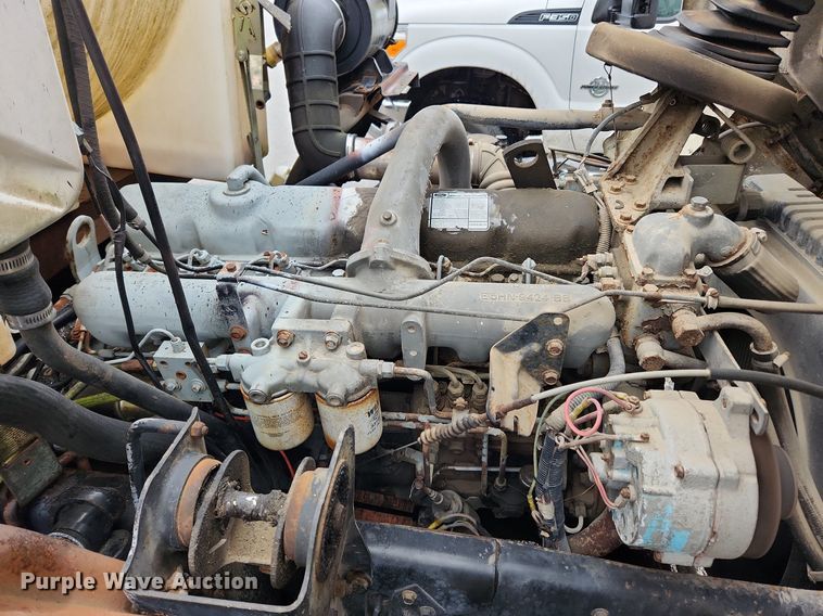 image for item JB9700 1987 Ford CF7000  seal coat truck