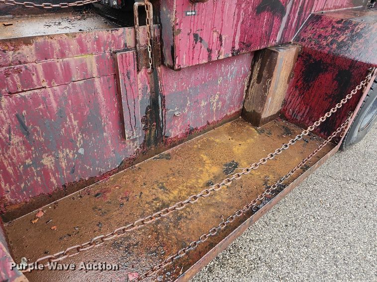 image for item JB9700 1987 Ford CF7000  seal coat truck