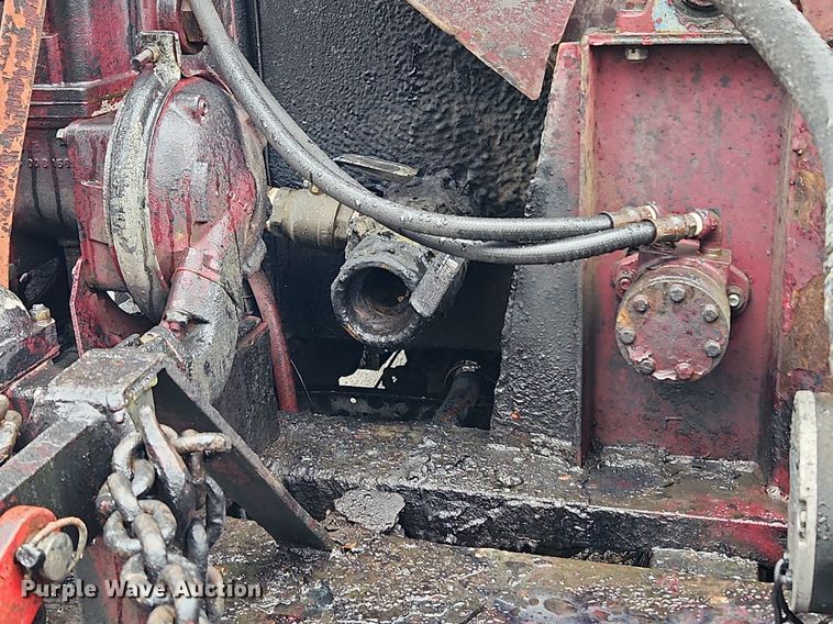 image for item JB9700 1987 Ford CF7000  seal coat truck