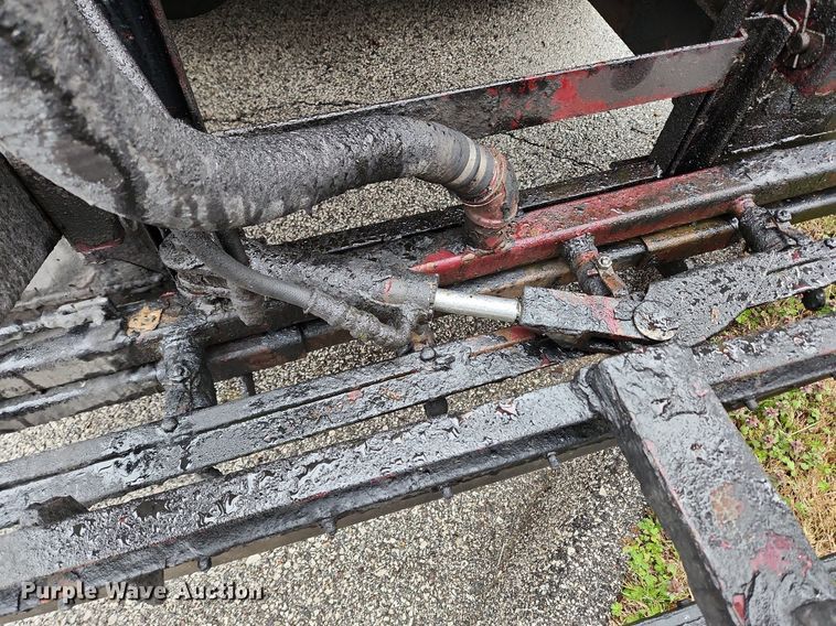 image for item JB9700 1987 Ford CF7000  seal coat truck