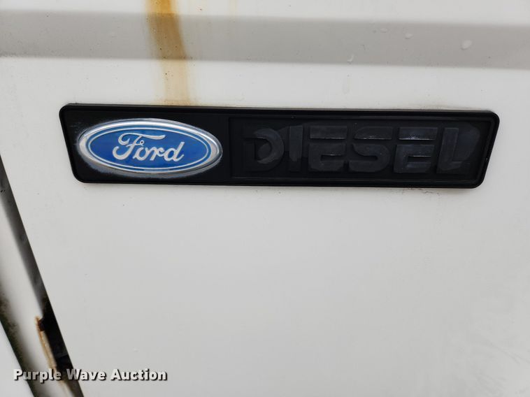 image for item JB9700 1987 Ford CF7000  seal coat truck