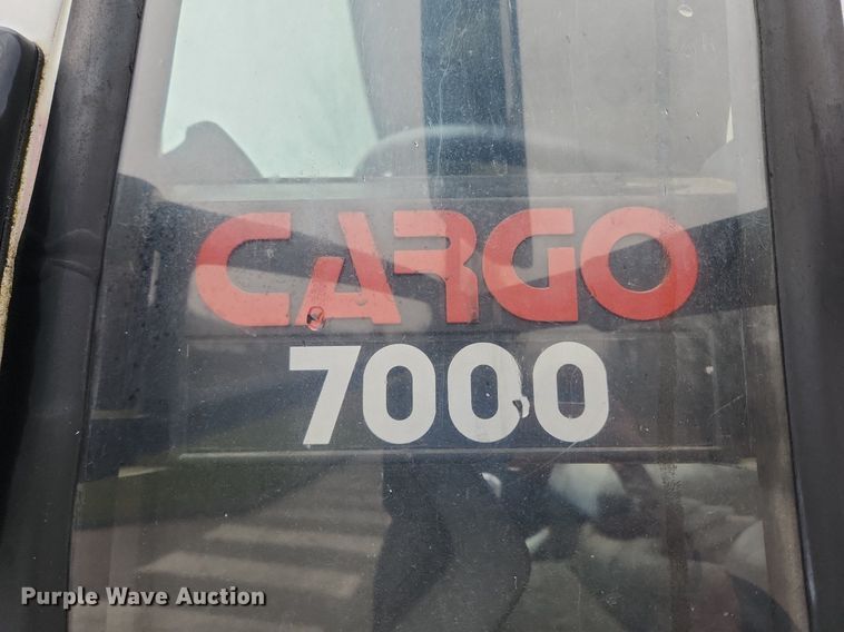 image for item JB9700 1987 Ford CF7000  seal coat truck