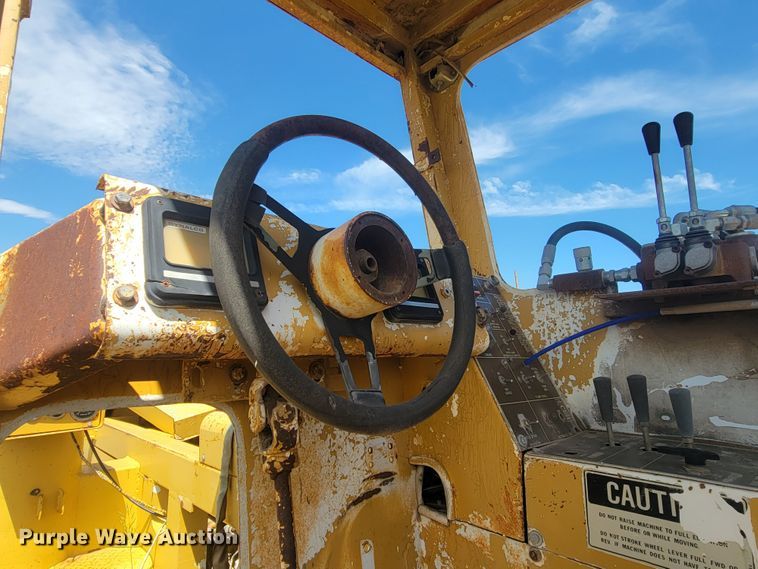 image for item JG9820 Caterpillar CMI  profiler