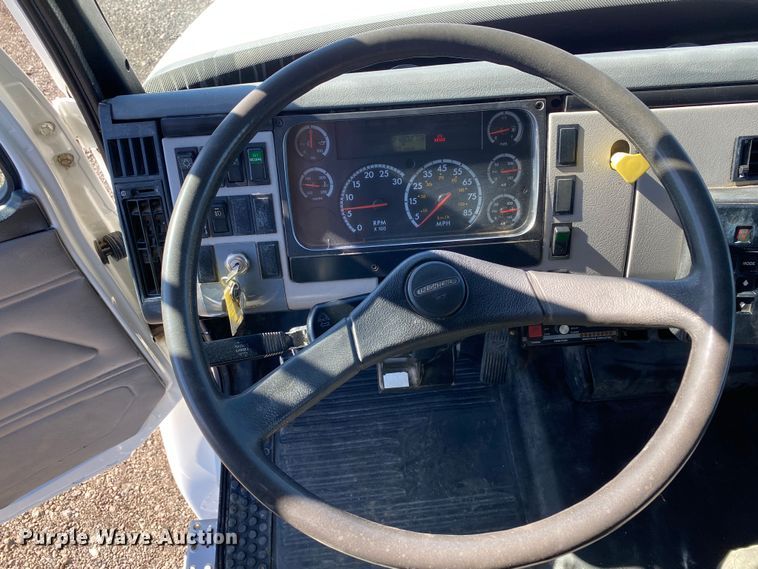 image for item JW9175 2003 Freightliner FL70  vacuum truck