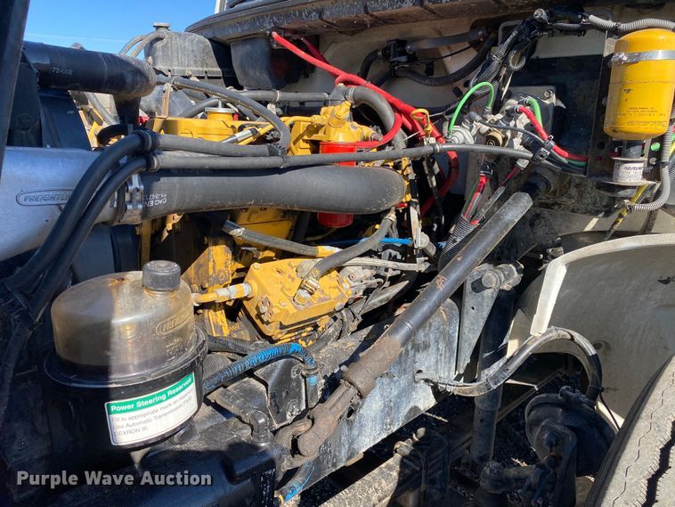 image for item JW9175 2003 Freightliner FL70  vacuum truck