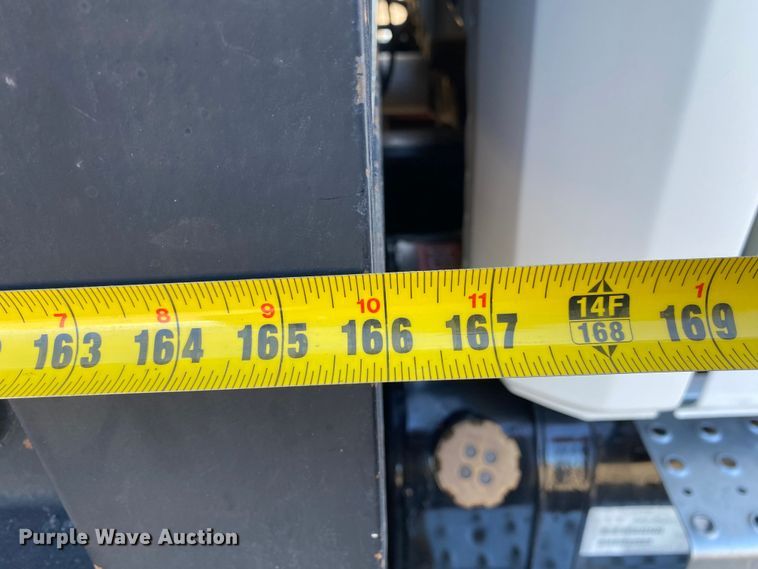 image for item JW9175 2003 Freightliner FL70  vacuum truck