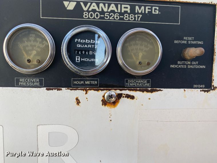 image for item JW9198 2002 Western Star 4900  crane truck