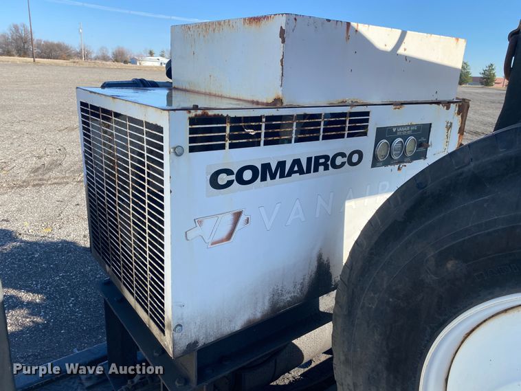 image for item JW9198 2002 Western Star 4900  crane truck