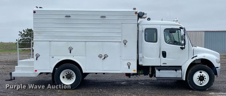 image for item KB9517 2013 Freightliner Business Class M2  utility / service truck