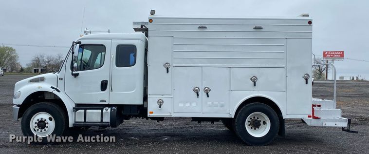 image for item KB9517 2013 Freightliner Business Class M2  utility / service truck