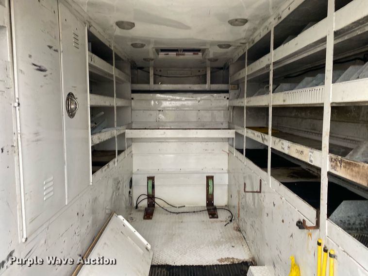 image for item KB9517 2013 Freightliner Business Class M2  utility / service truck